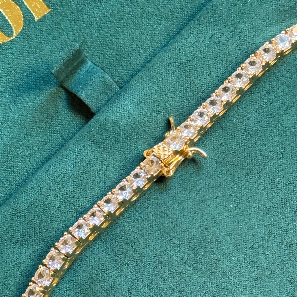 New. Dorsey “Kate” necklace 15”.  3.75 mm lab white sapphires, 18k gold plated. - Picture 3 of 8